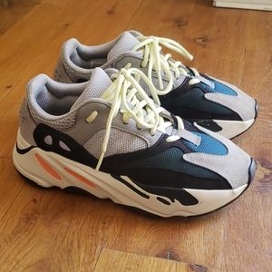 Yeezy Boost 700 Wave Runner